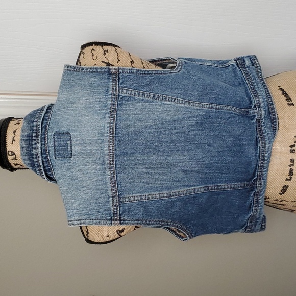 AE Denim Vest - Picture 2 of 5